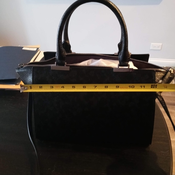 Henri Benel Black Gothem Purse - Picture 5 of 6